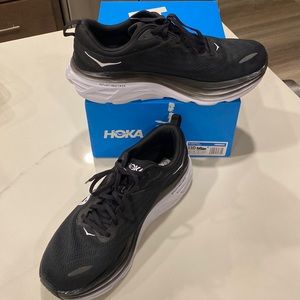 Men’s Hoka Bondi 8 athletic shoes